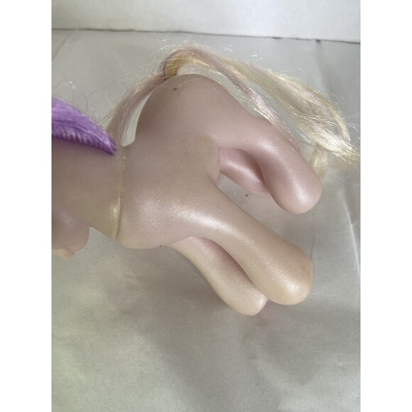 MLP My Little Pony G3 Fluttershy 2005 Butterfly Cutie Mark Figure Toy Brushable - Picture 8 of 9